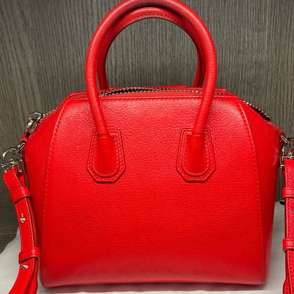 Givenchy red Mini Antigona bag- preloved but in great condition - Picture 6 of 12